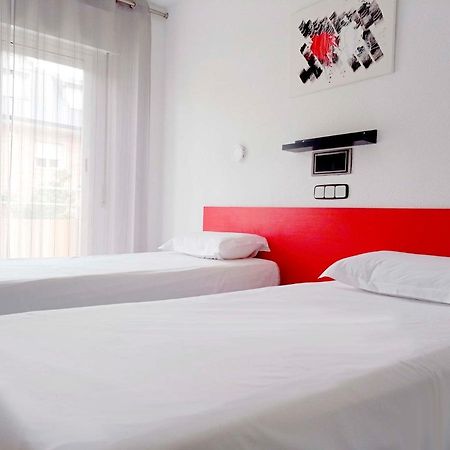 Hostal Lady Ana Maria Collado Villalba Extérieur photo