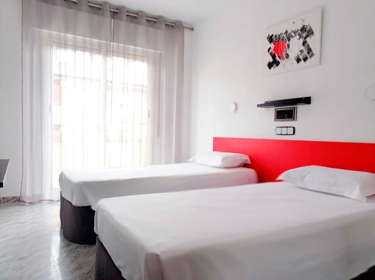 Hostal Lady Ana Maria Collado Villalba Extérieur photo